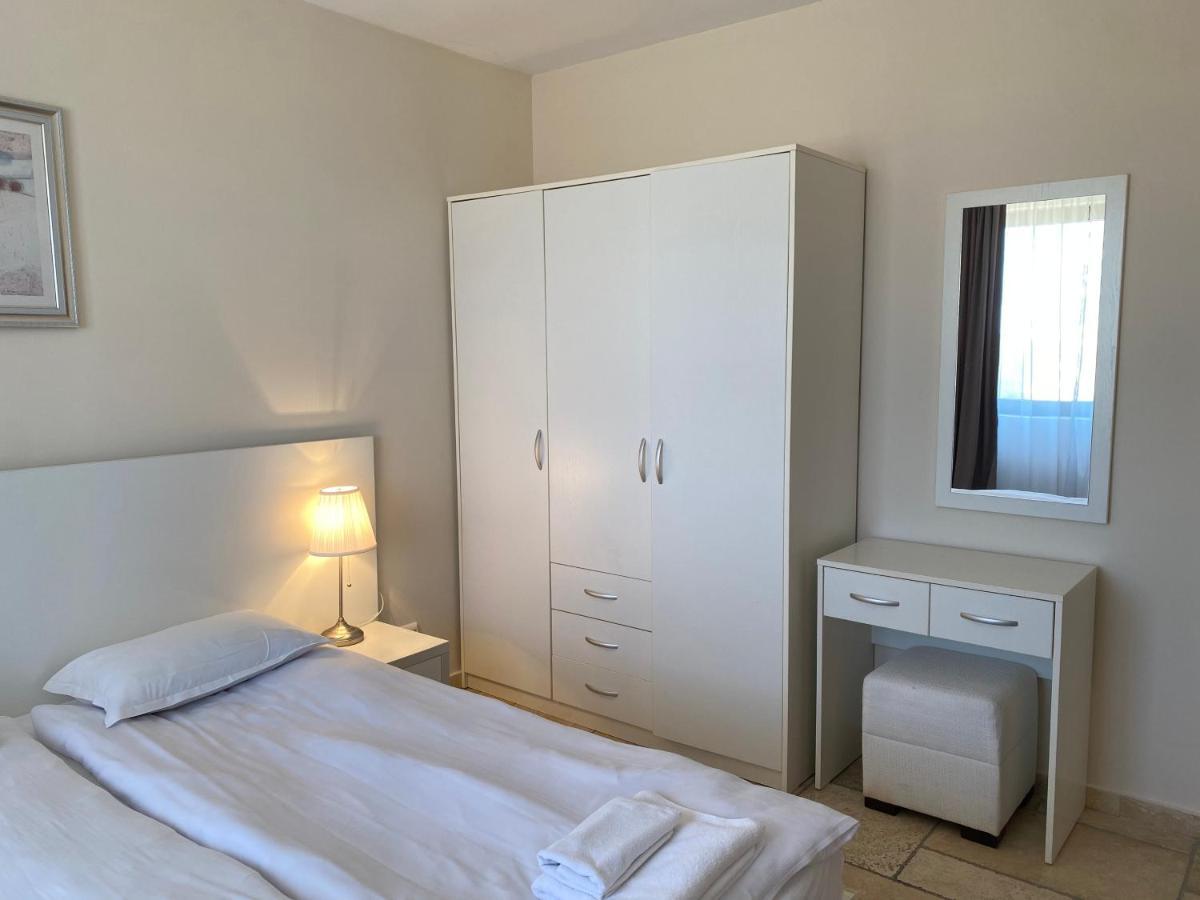 Sea View & Infinity Pool Apartments In Kaliakria Resort 발치크 외부 사진